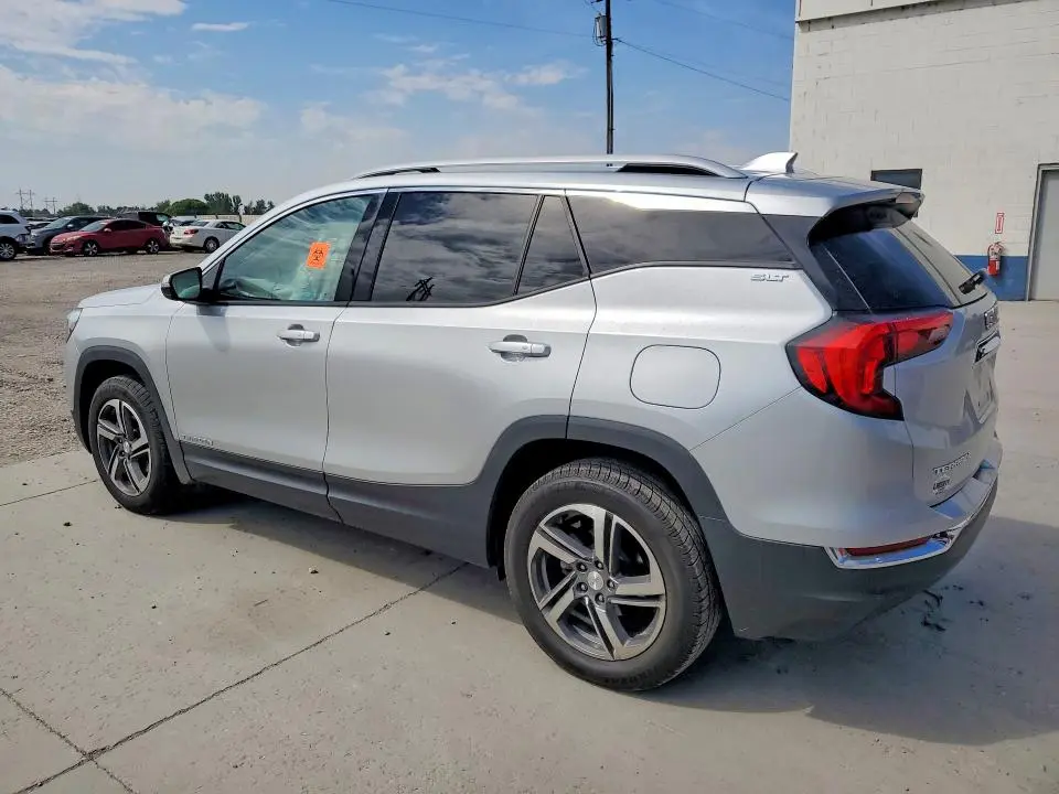 2020 GMC TERRAIN SLT  