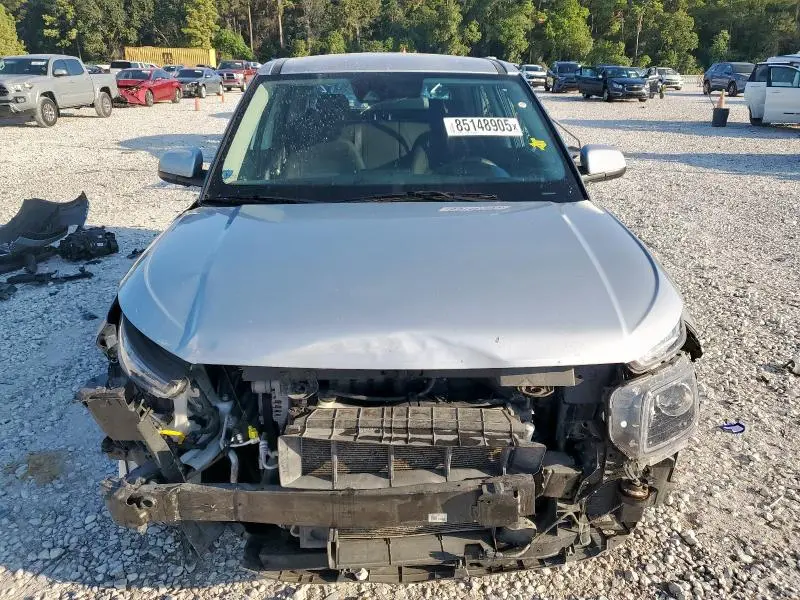 2022 HYUNDAI VENUE SE  