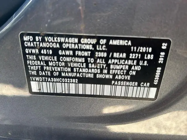 2017 VOLKSWAGEN PASSAT R-LINE  