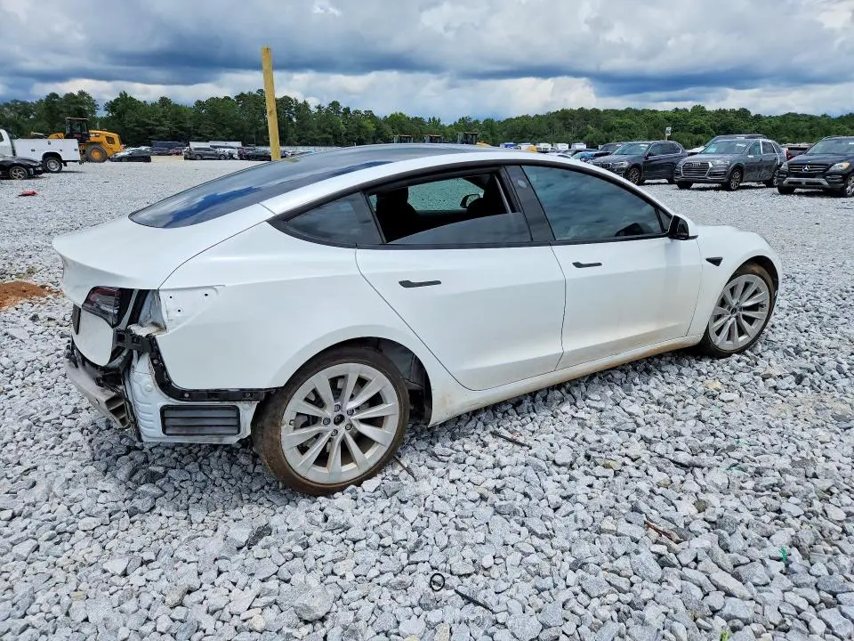 2021 TESLA MODEL 3   