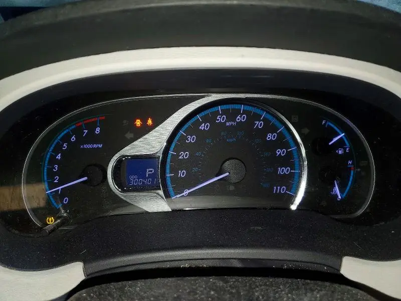 2011 TOYOTA SIENNA XLE  