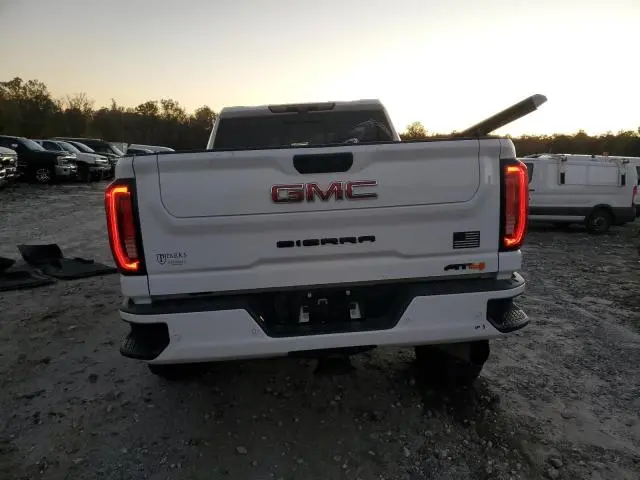 2021 GMC SIERRA K2500 AT4  