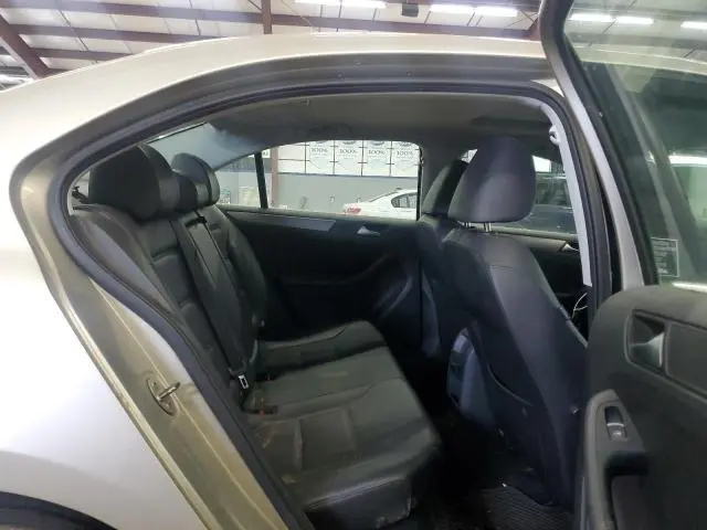 2013 VOLKSWAGEN JETTA TDI  