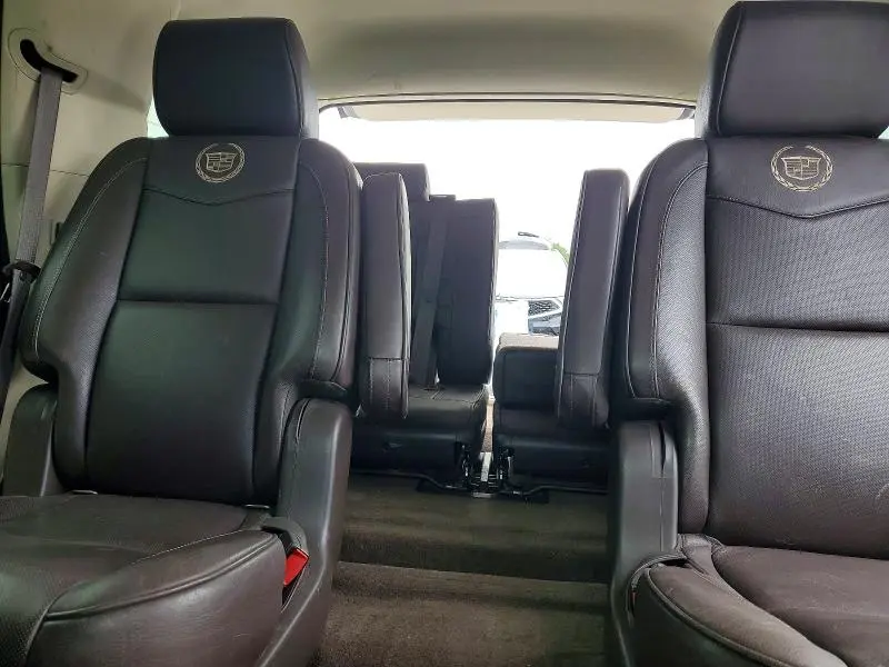 2011 CADILLAC ESCALADE PLATINUM  