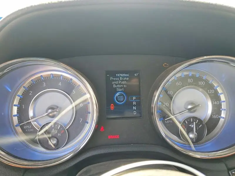 2013 CHRYSLER 300C   