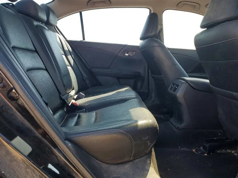 2017 HONDA ACCORD TOURING  