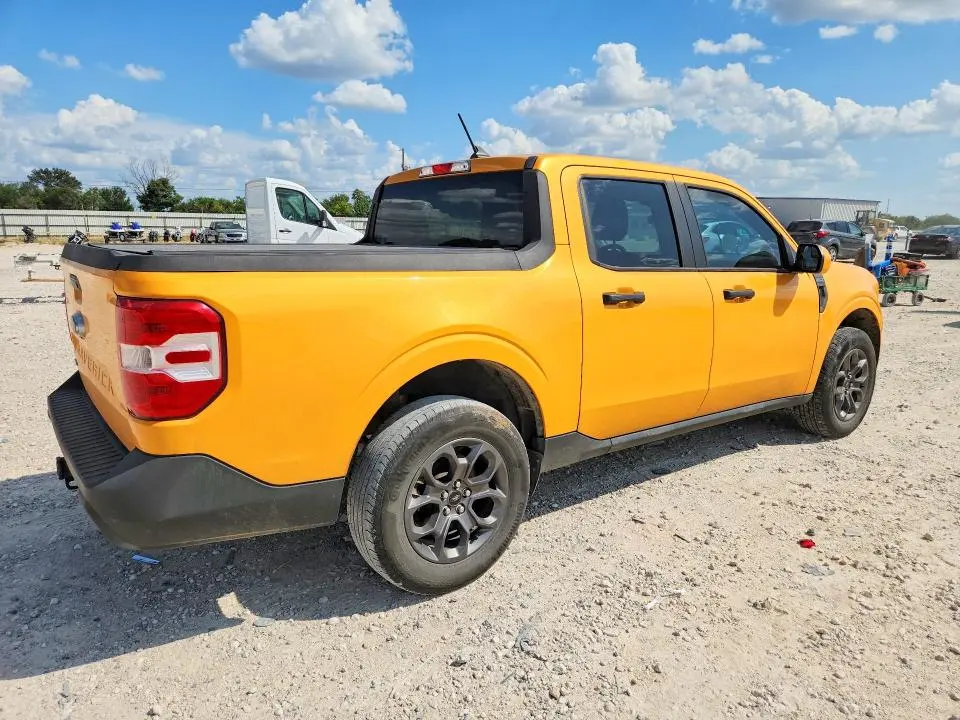 2023 FORD MAVERICK XL  
