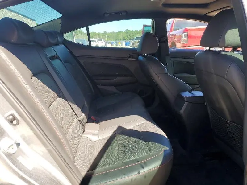 2017 HYUNDAI ELANTRA SPORT  