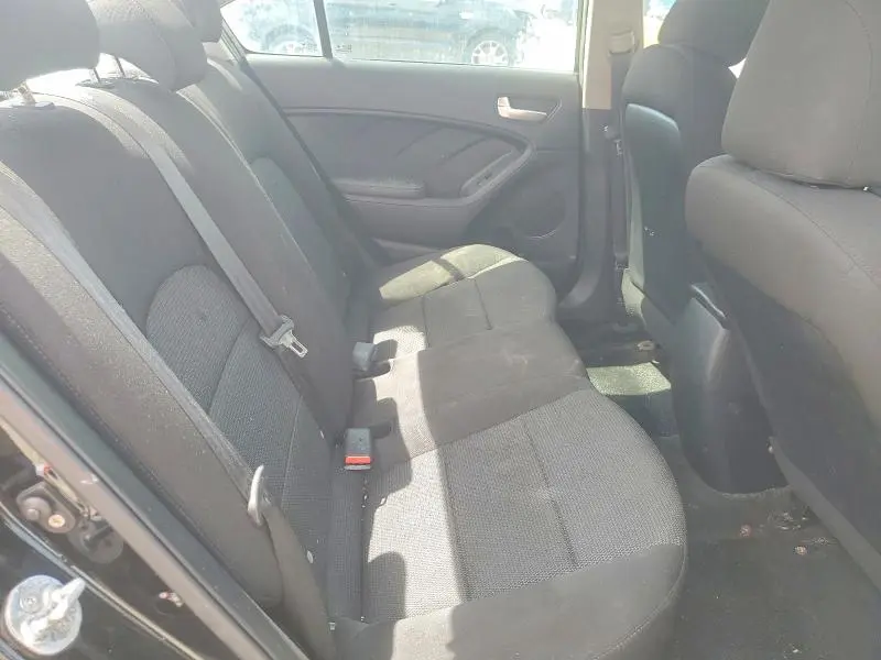 2018 KIA FORTE LX  