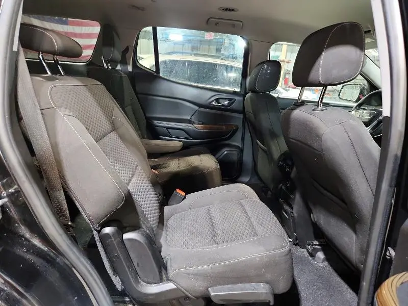 2017 GMC ACADIA SLE  