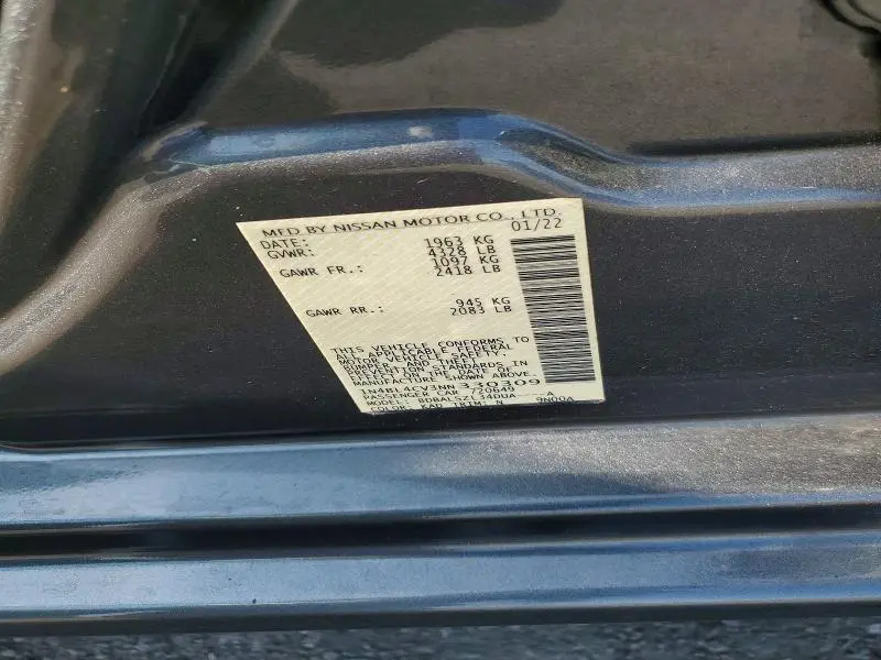 2022 NISSAN ALTIMA SR  