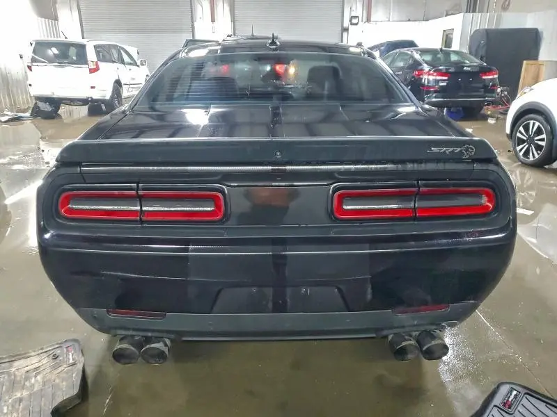 2016 DODGE CHALLENGER SRT HELLCAT  