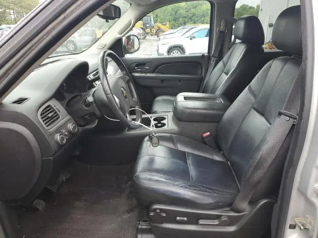 2010 CHEVROLET AVALANCHE LT  