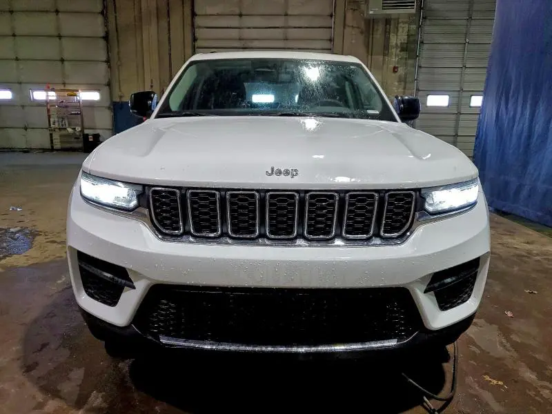 2023 JEEP GRAND CHEROKEE LAREDO  