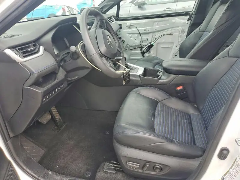 2024 TOYOTA RAV4 XSE  