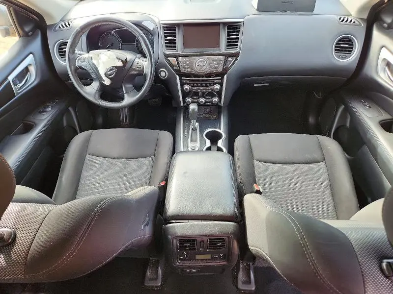 2020 NISSAN PATHFINDER SV  