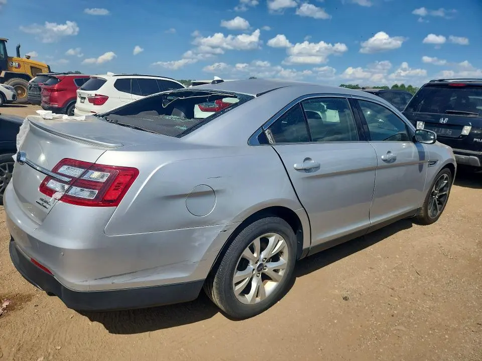 2014 FORD TAURUS SEL  
