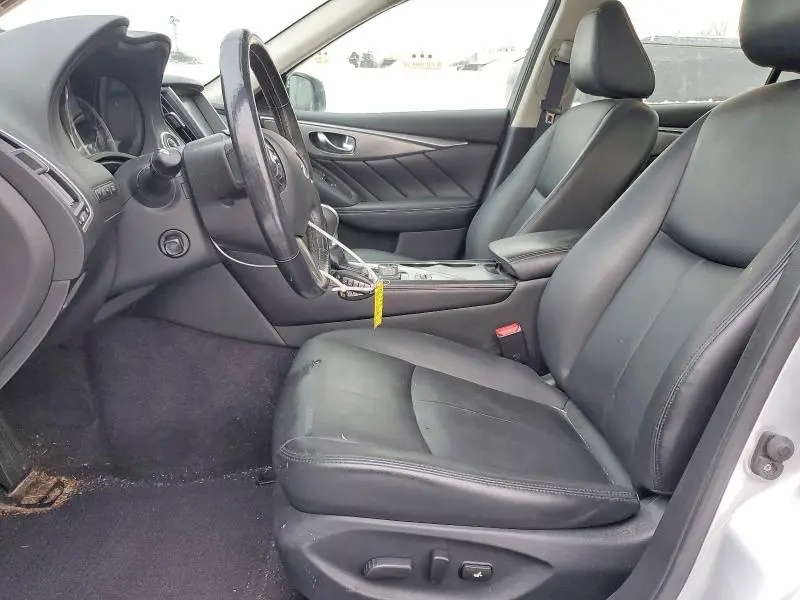 2016 INFINITI Q50 PREMIUM  