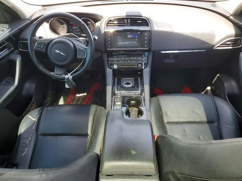 2017 JAGUAR F-PACE PREMIUM  