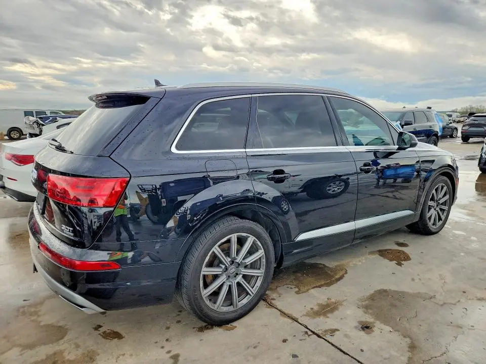 2017 AUDI Q7 PREMIUM  