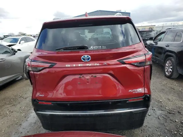 2022 TOYOTA SIENNA LIMITED  