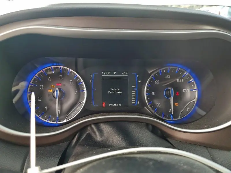 2020 CHRYSLER VOYAGER LXI  