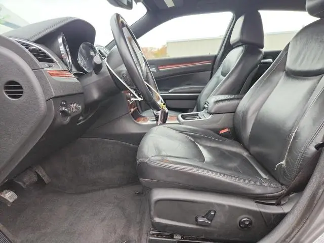 2012 CHRYSLER 300 LIMITED  