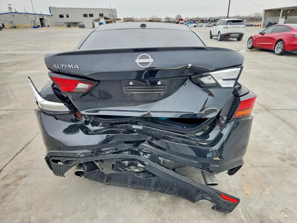 2025 NISSAN ALTIMA 2.5 SV  