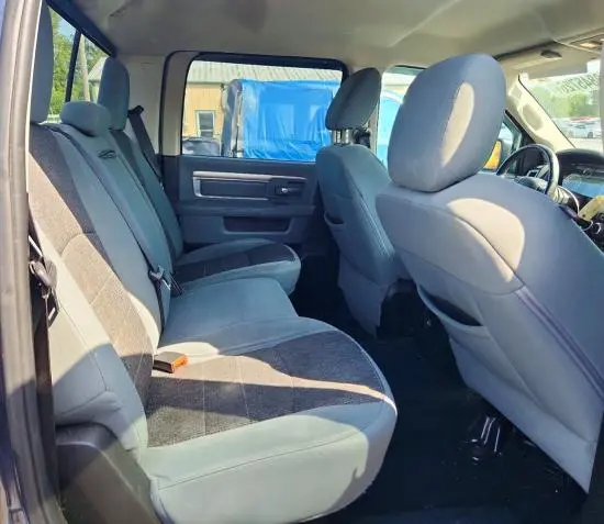 2013 RAM 1500 SLT  