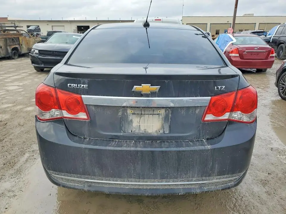 2015 CHEVROLET CRUZE LTZ  