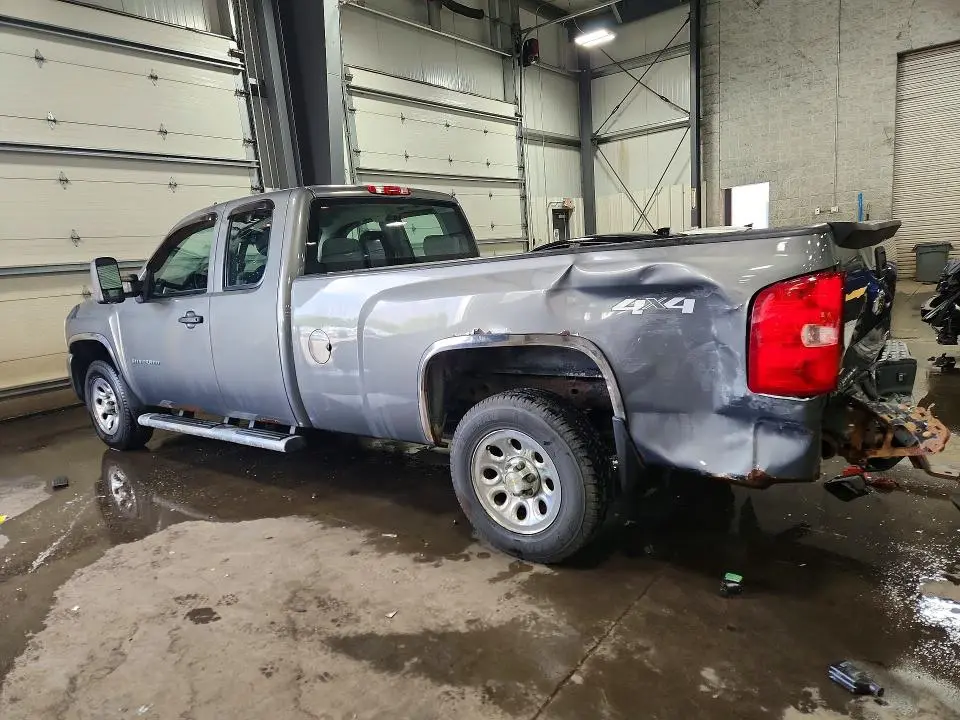 2011 CHEVROLET SILVERADO K1500 LS  