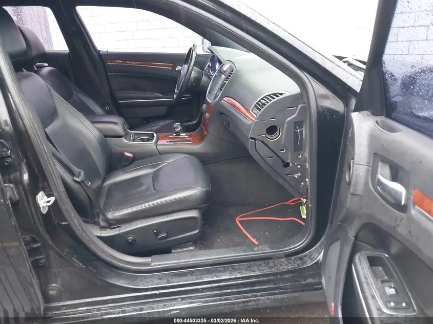 2013 CHRYSLER 300 MOTOWN