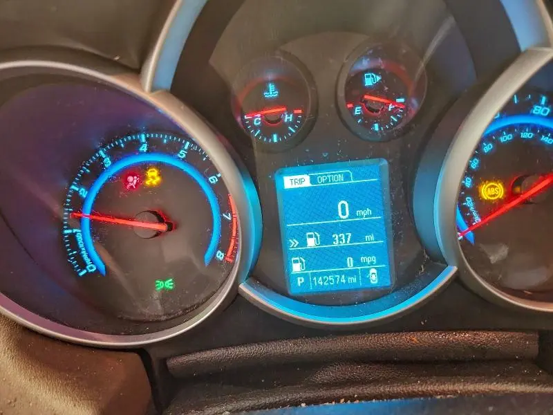 2015 CHEVROLET CRUZE LT  