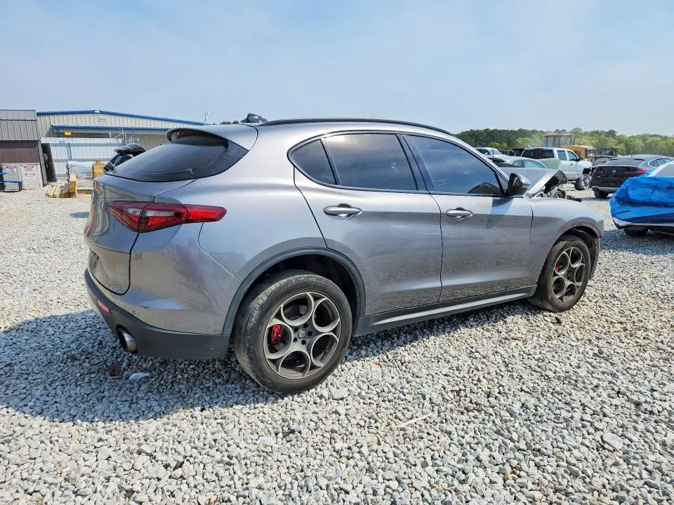 2018 ALFA ROMEO STELVIO TI SPORT  