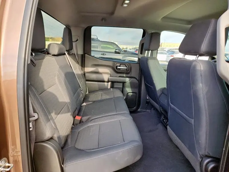 2019 CHEVROLET SILVERADO C1500 LT  