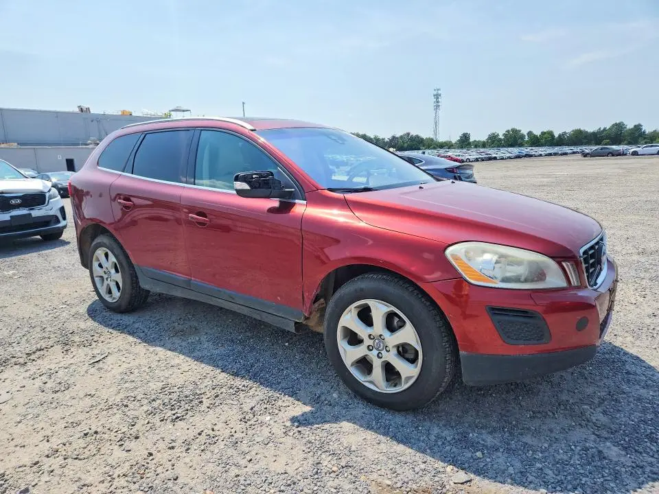 2013 VOLVO XC60 3.2  
