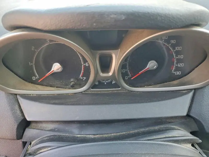 2011 FORD FIESTA SEL  