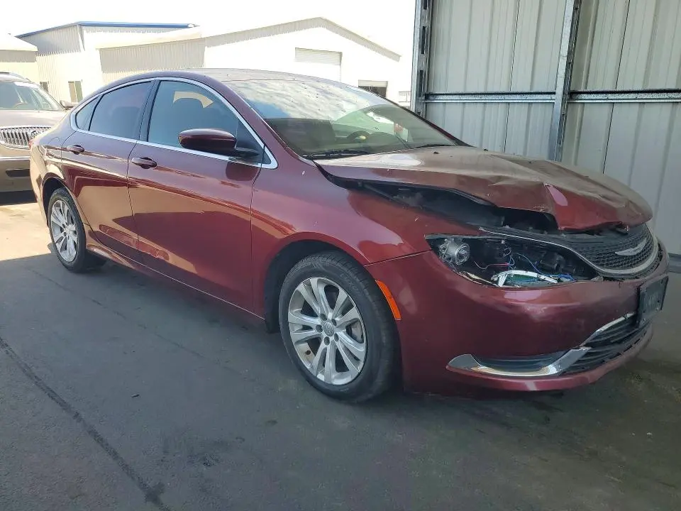 2015 CHRYSLER 200 LIMITED  