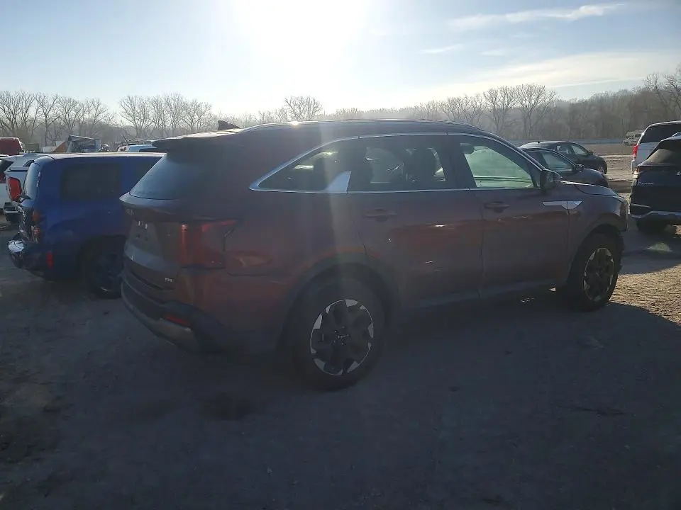 2025 KIA SORENTO S  