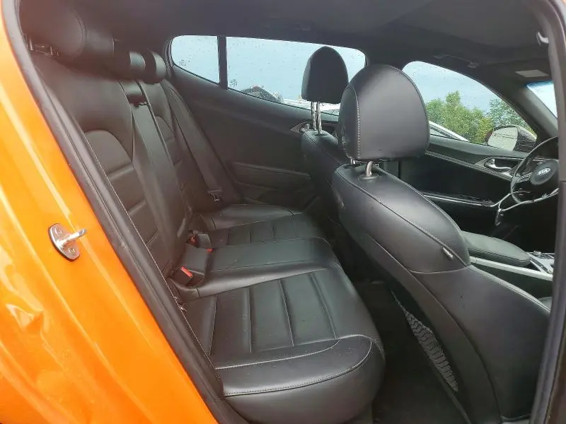 2020 KIA STINGER GT2  