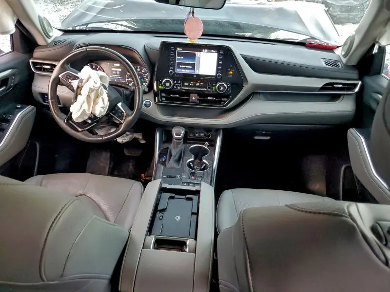 2020 TOYOTA HIGHLANDER LIMITED  