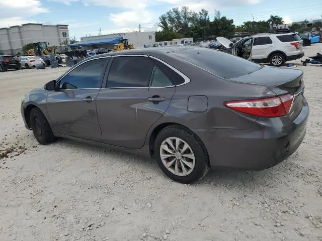 2016 TOYOTA CAMRY LE  