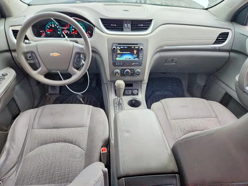 2015 CHEVROLET TRAVERSE LS  