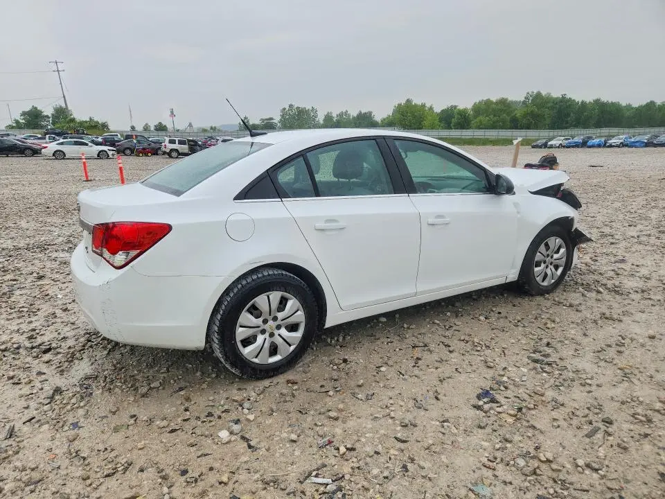 2012 CHEVROLET CRUZE LS  