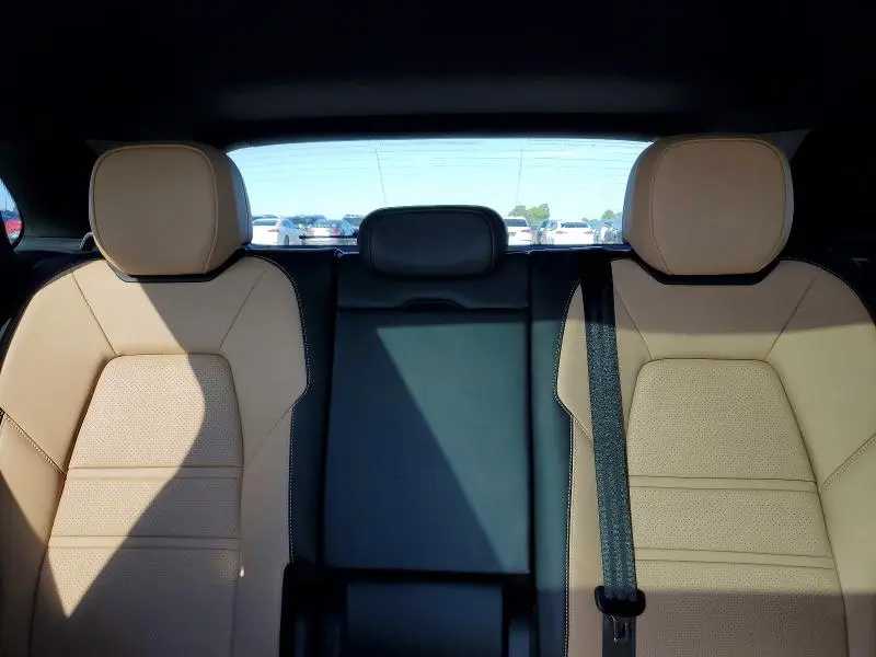 2026 PORSCHE CAYENNE   