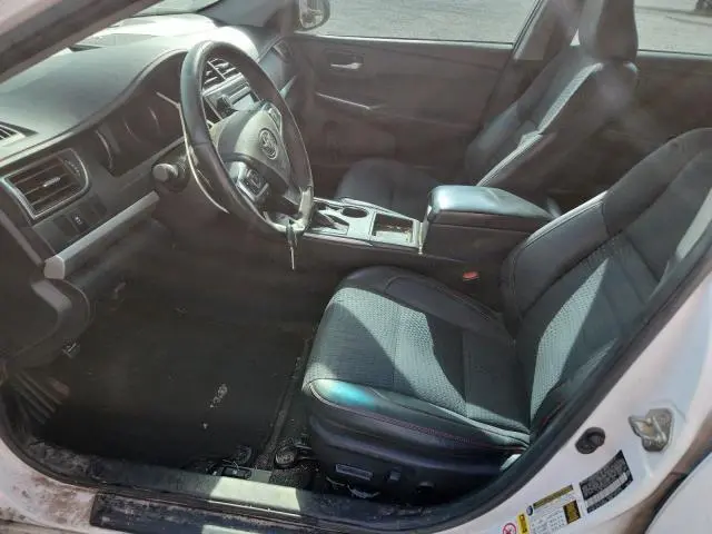 2015 TOYOTA CAMRY SE  