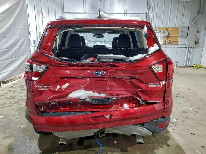 2019 FORD ESCAPE TITANIUM  