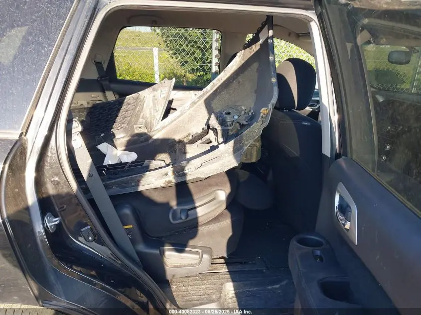 2015 NISSAN PATHFINDER  