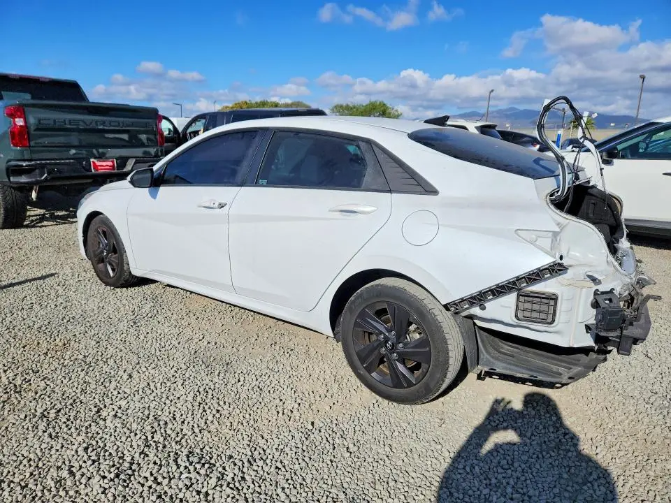 2021 HYUNDAI ELANTRA SEL  