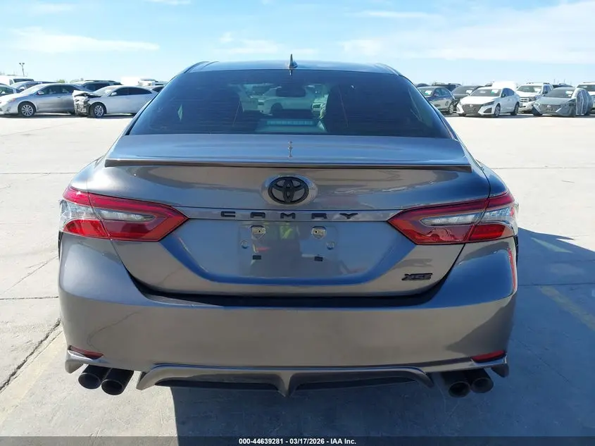 2022 TOYOTA CAMRY XSE